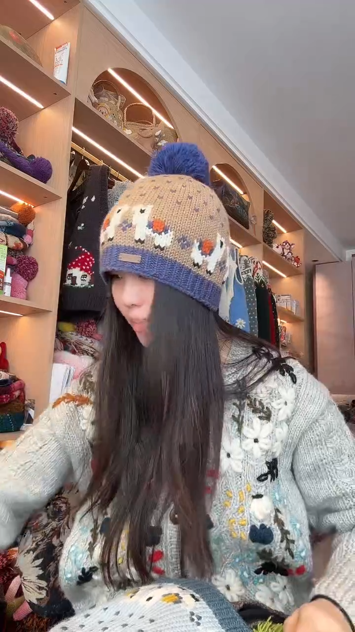 羊毛咖蓝羊驼帽 