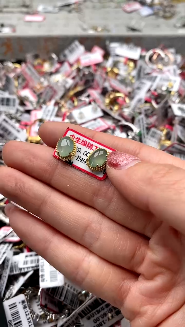 【闪购商品】翡翠戒指银S925镶嵌555555-9