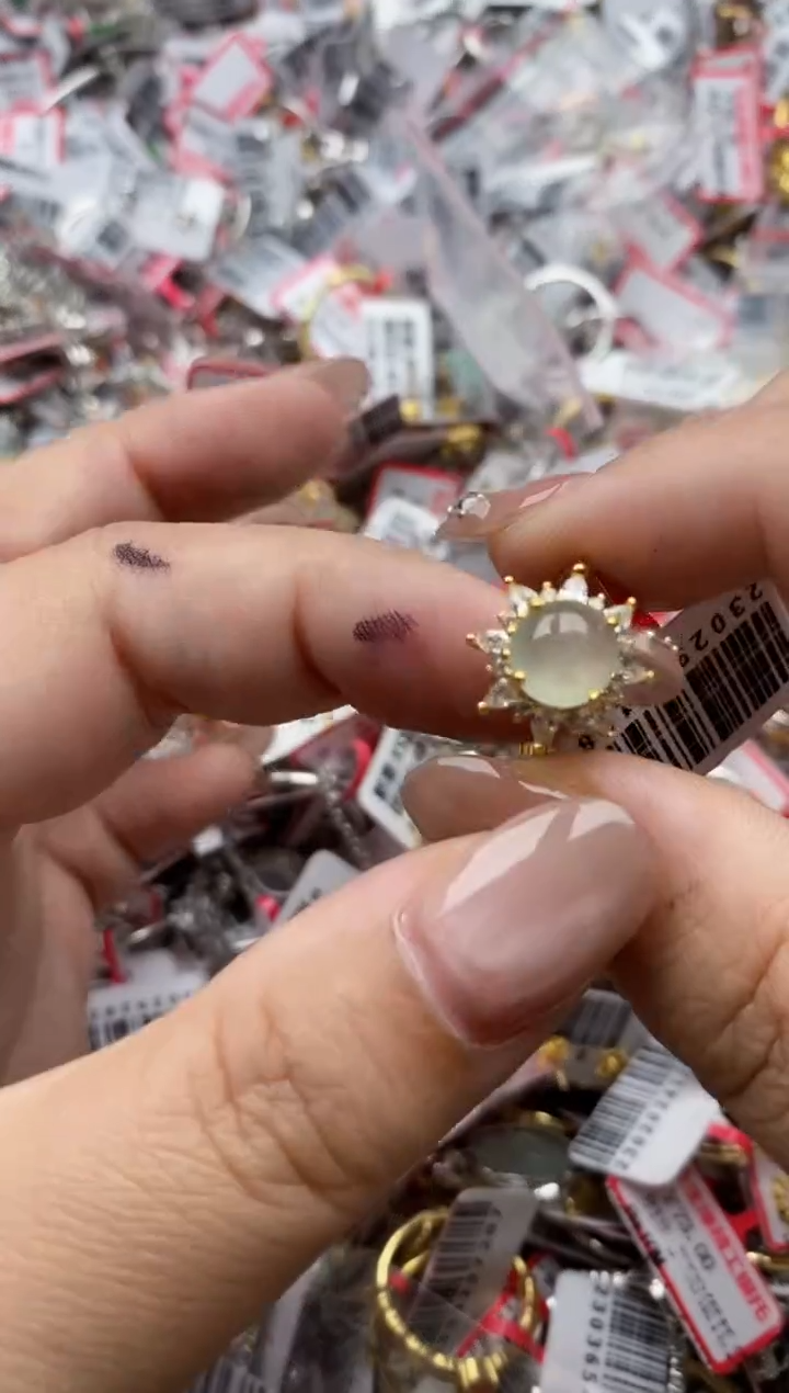 【闪购商品】翡翠戒指银S925镶嵌66666---7