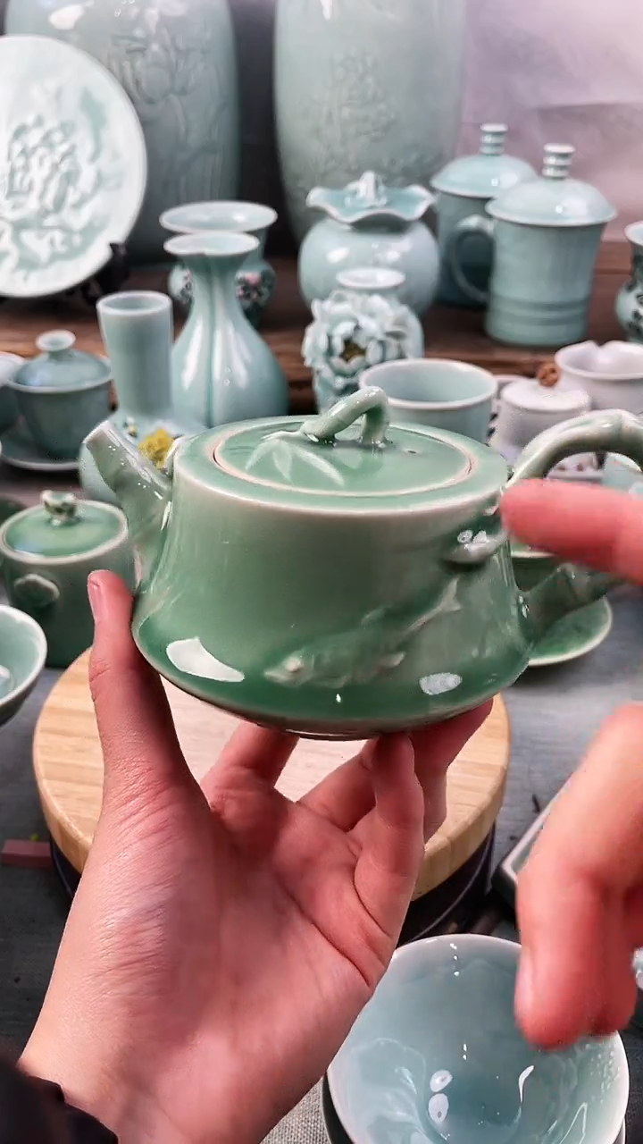 【闪购商品】特价 微瑕 慧仙青瓷