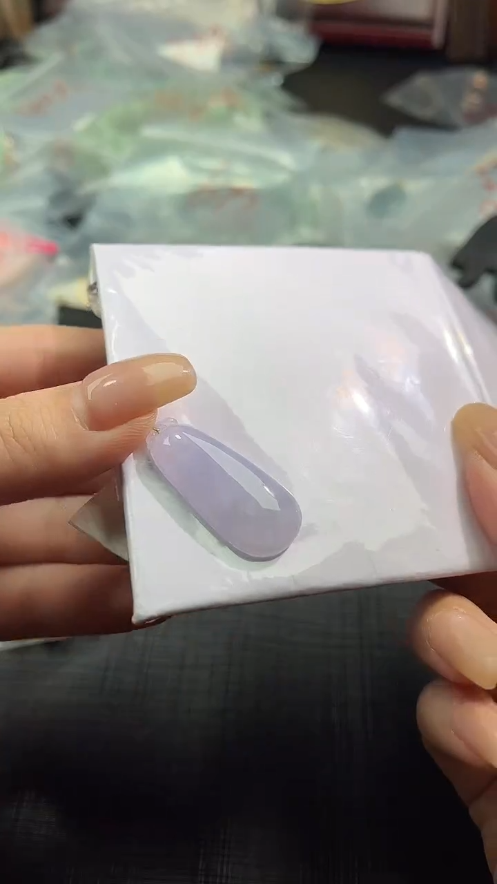 【闪购商品】翡翠颈饰18K金镶嵌100637053