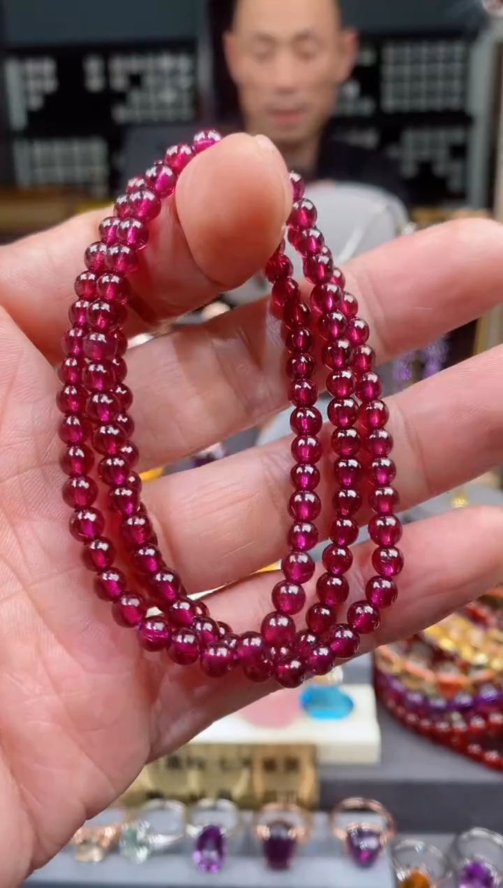 【闪购商品】石榴石手链未镶嵌石榴石手链