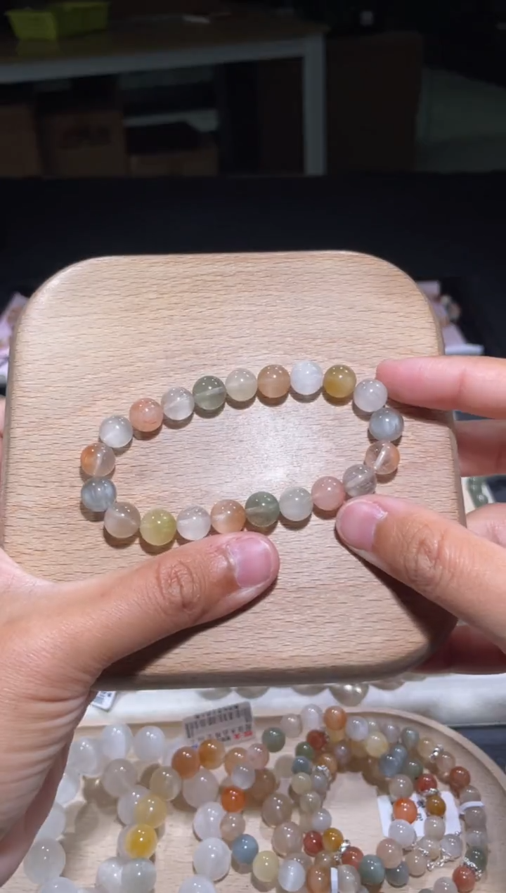 【闪购商品】水晶手链未镶嵌81号多样性发货一W 9+