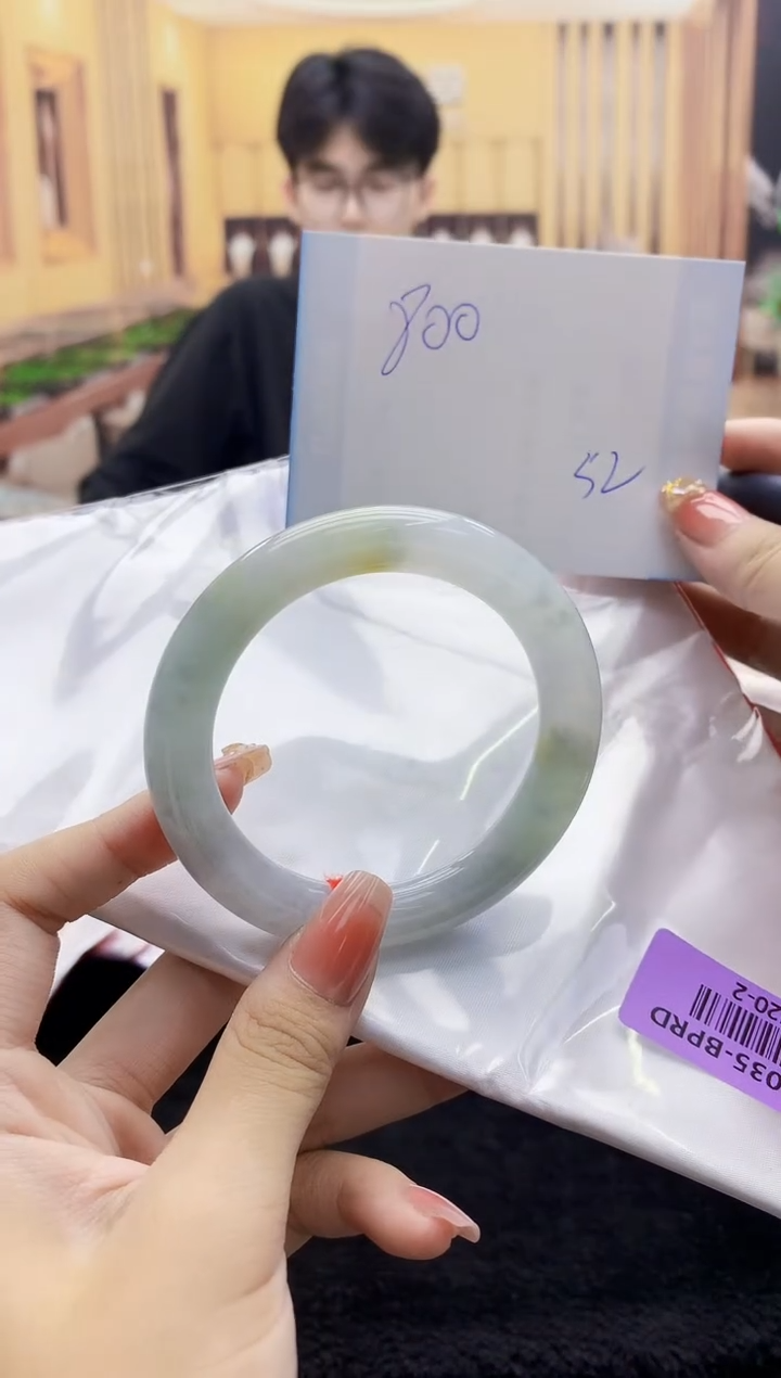 【闪购商品】翡翠手镯未镶嵌      H20-2