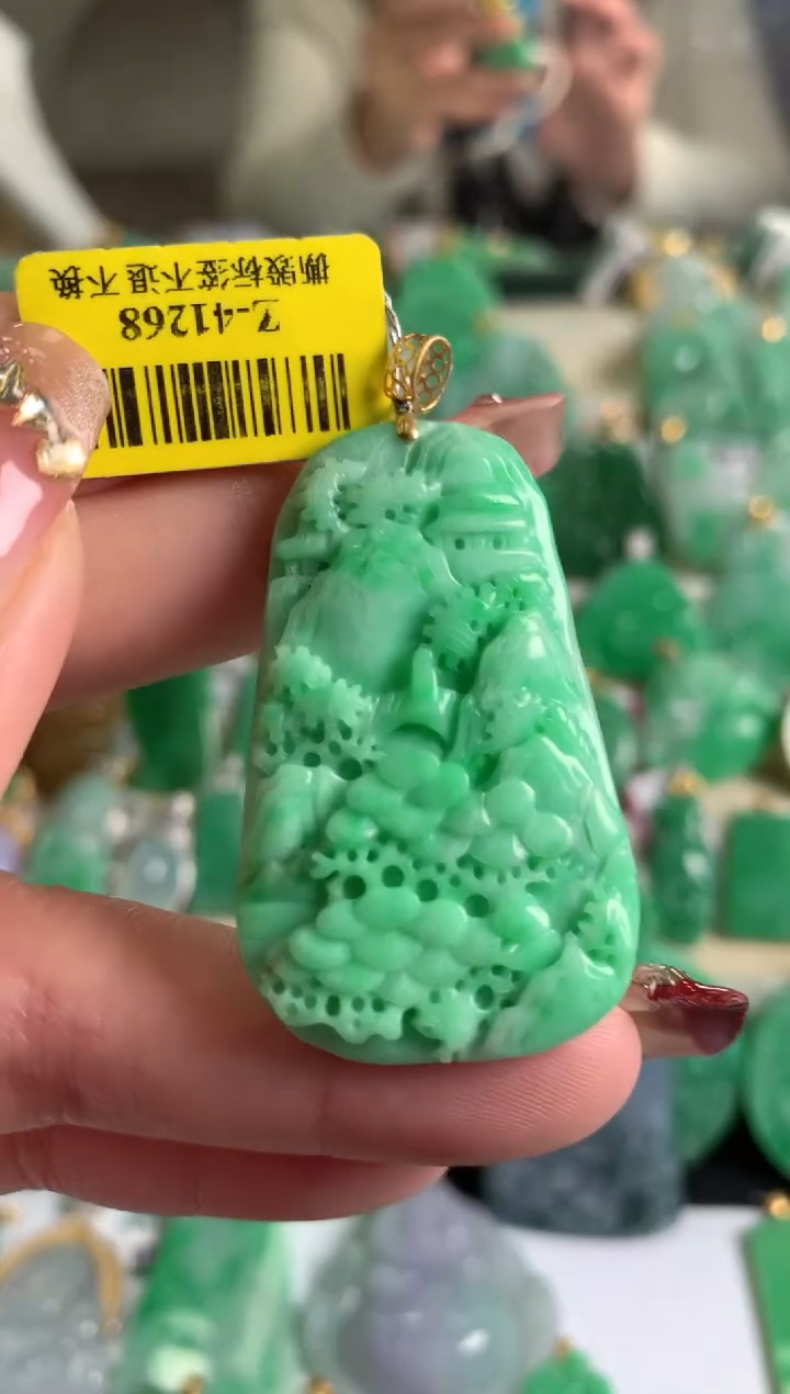 【闪购商品】翡翠吊坠(不含链)18K金镶嵌挂件