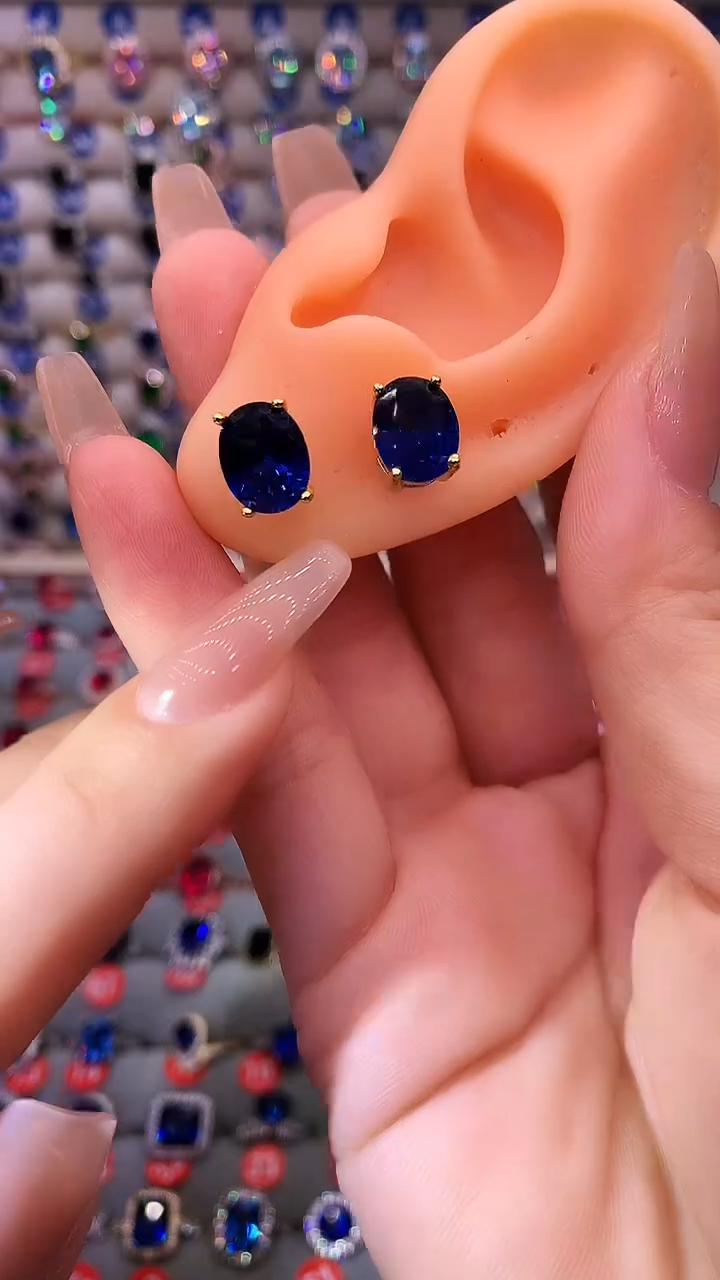 【闪购商品】蓝宝石耳饰银S925镶嵌11111