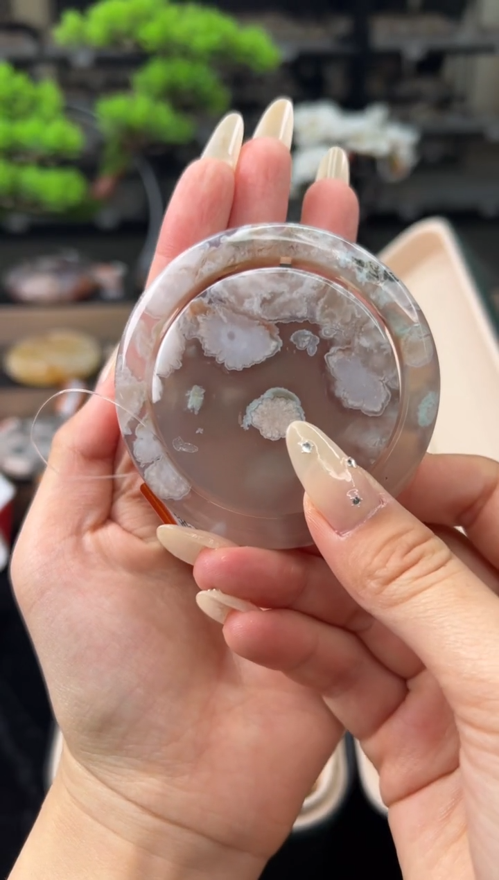 【闪购商品】石英质玉手镯未镶嵌55圈口（赠送镯心）s2085