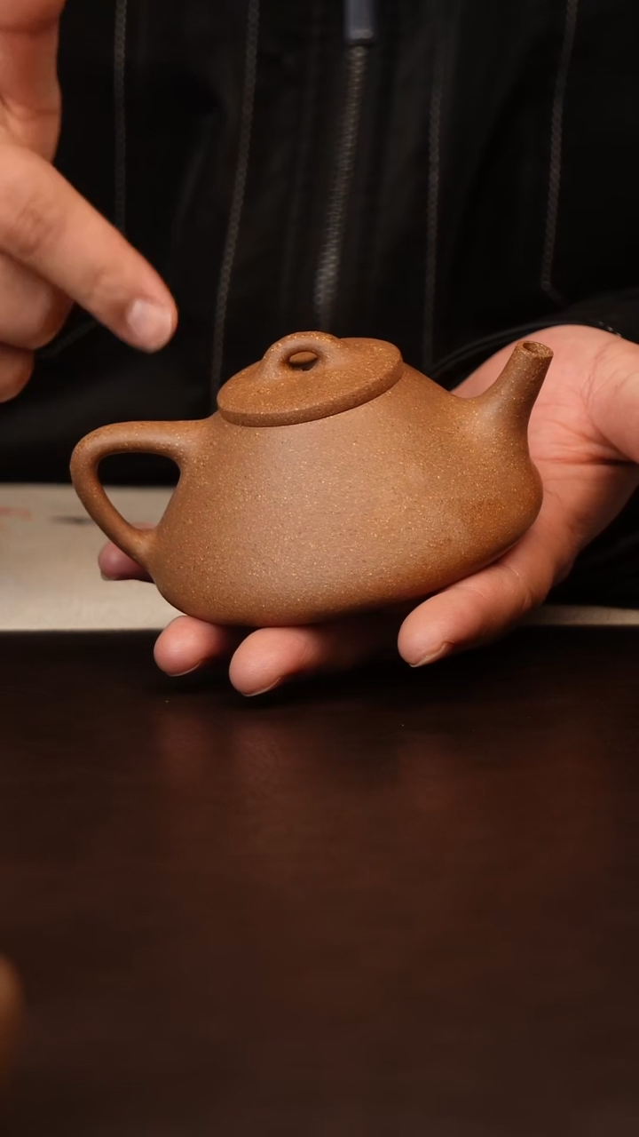 茶壶紫砂原矿紫砂沉香泥石瓢