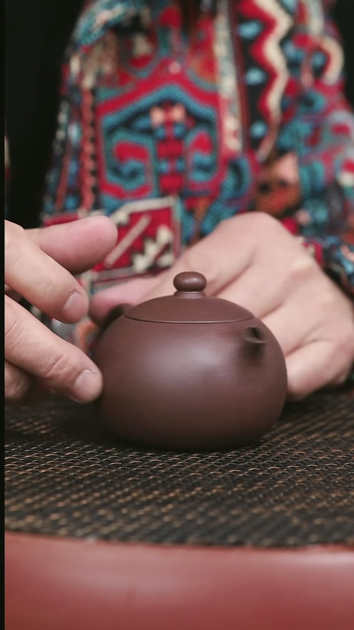 【闪购商品】紫砂高砂老紫泥15号西施190CC微微暇