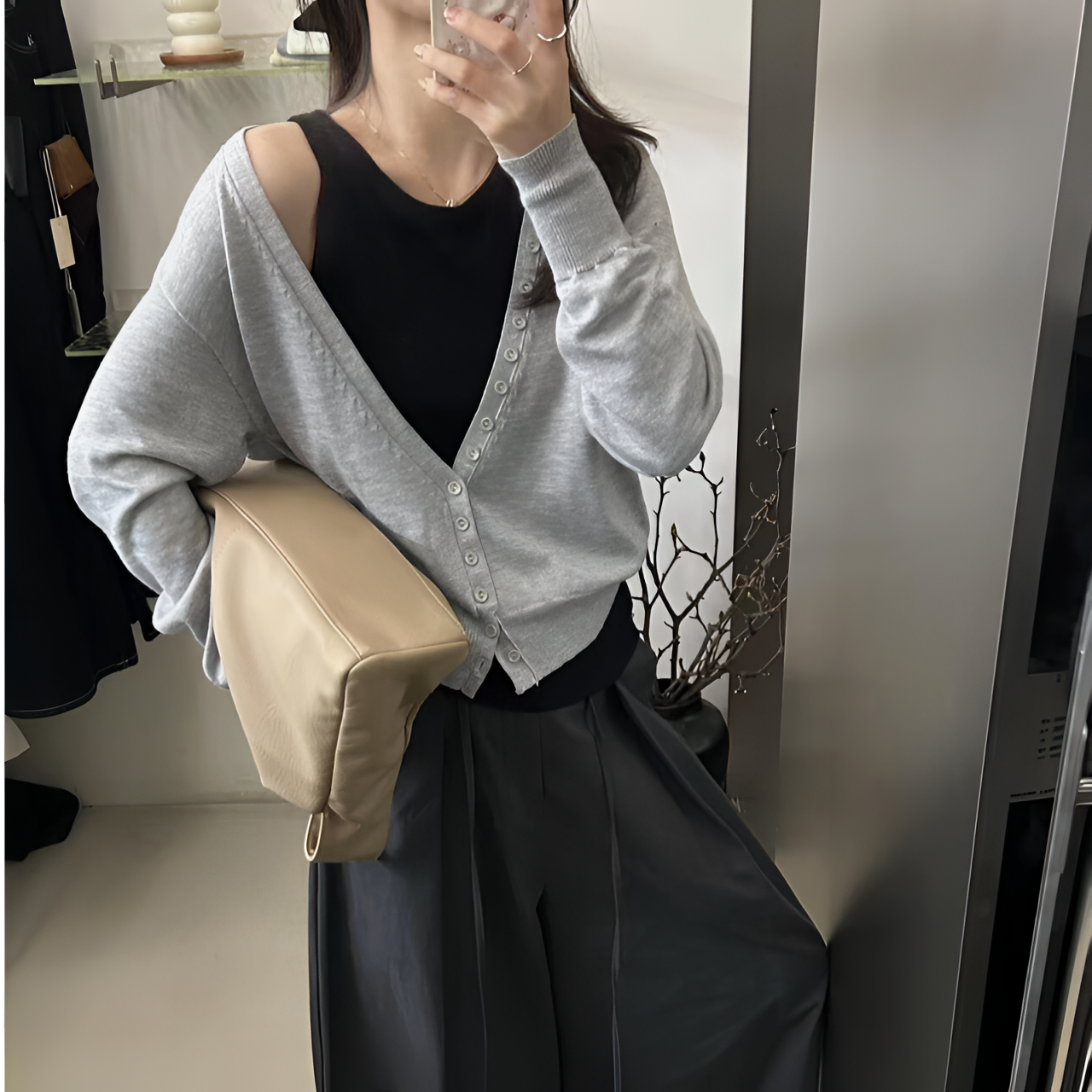 【开衫＋吊带两件套】2025秋冬新款复古V领排扣针织开衫+纯色背心女