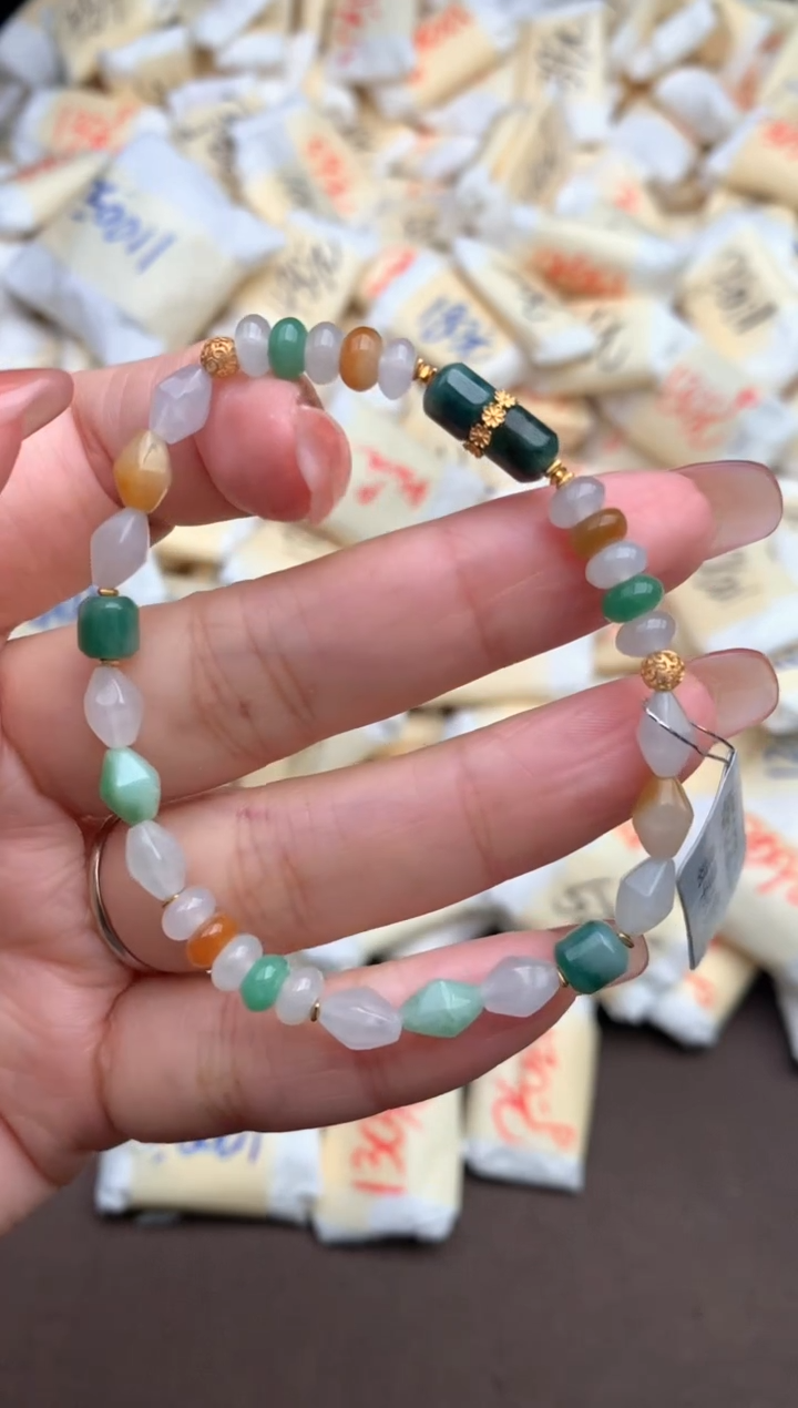 【闪购商品】翡翠手串未镶嵌—