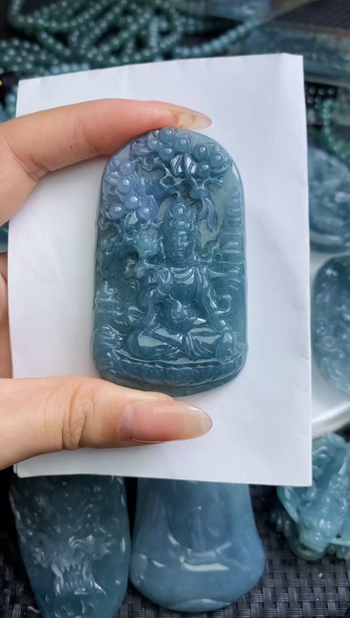 【闪购商品】翡翠颈饰未镶嵌111111111