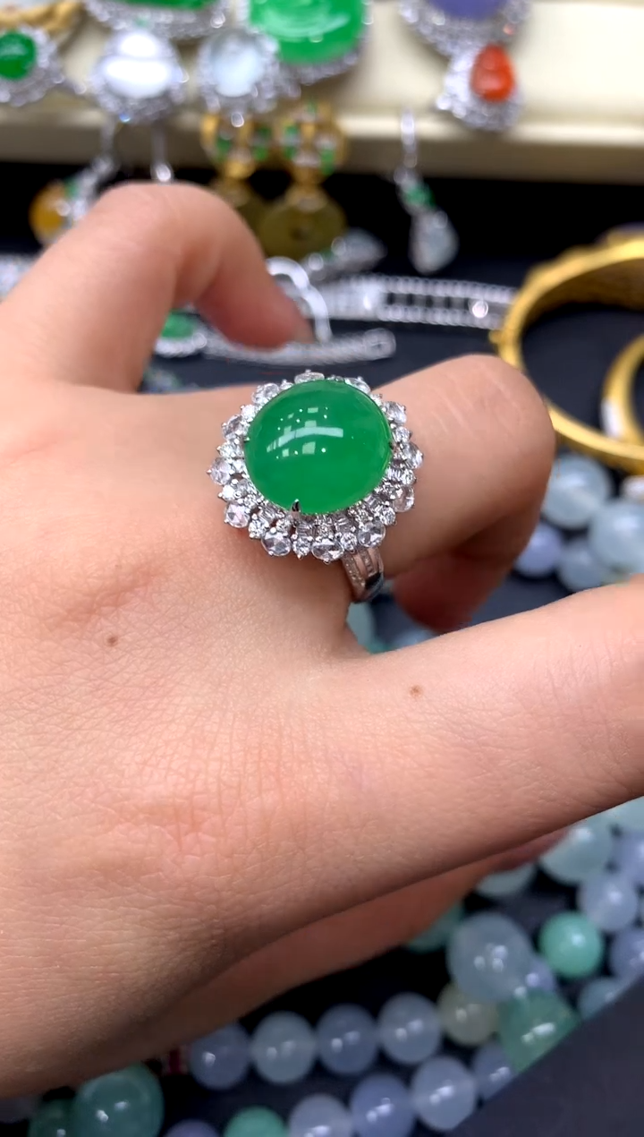 18K金镶嵌戒指翡翠359-中国好珍宝