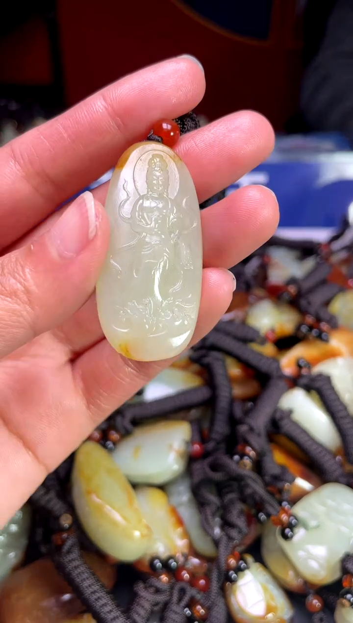 【闪购商品】和田玉颈饰未镶嵌1