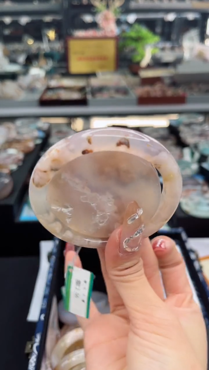 【闪购商品】石英质玉手镯未镶嵌56圈口（赠品镯心）366303