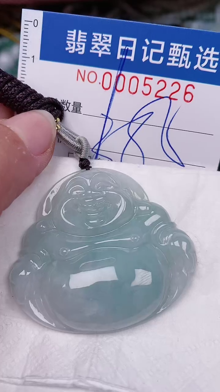 【闪购商品】翡翠颈饰未镶嵌00005226