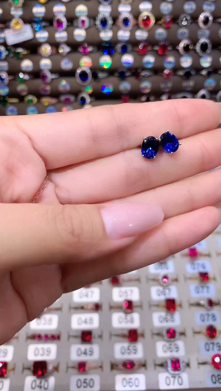 蓝宝石耳饰银S925镶嵌银色68