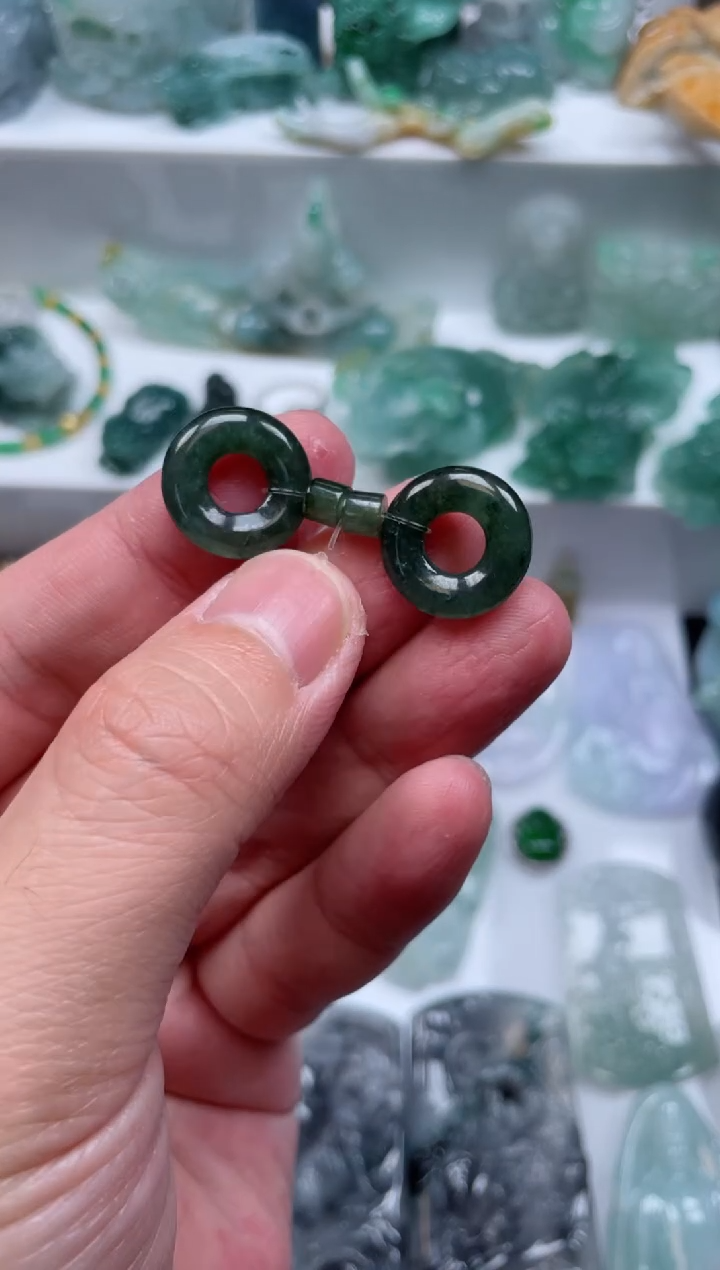 【闪购商品】翡翠颈饰未镶嵌甜甜圈