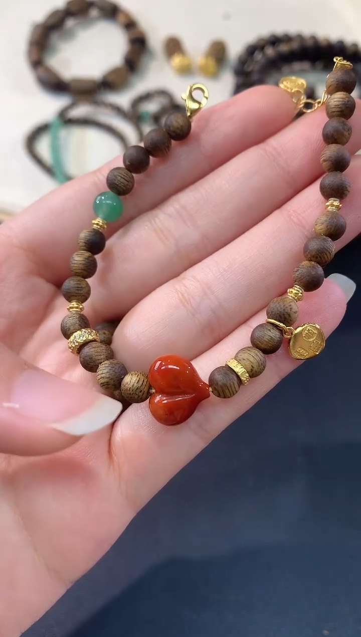 沉香手串W135|699