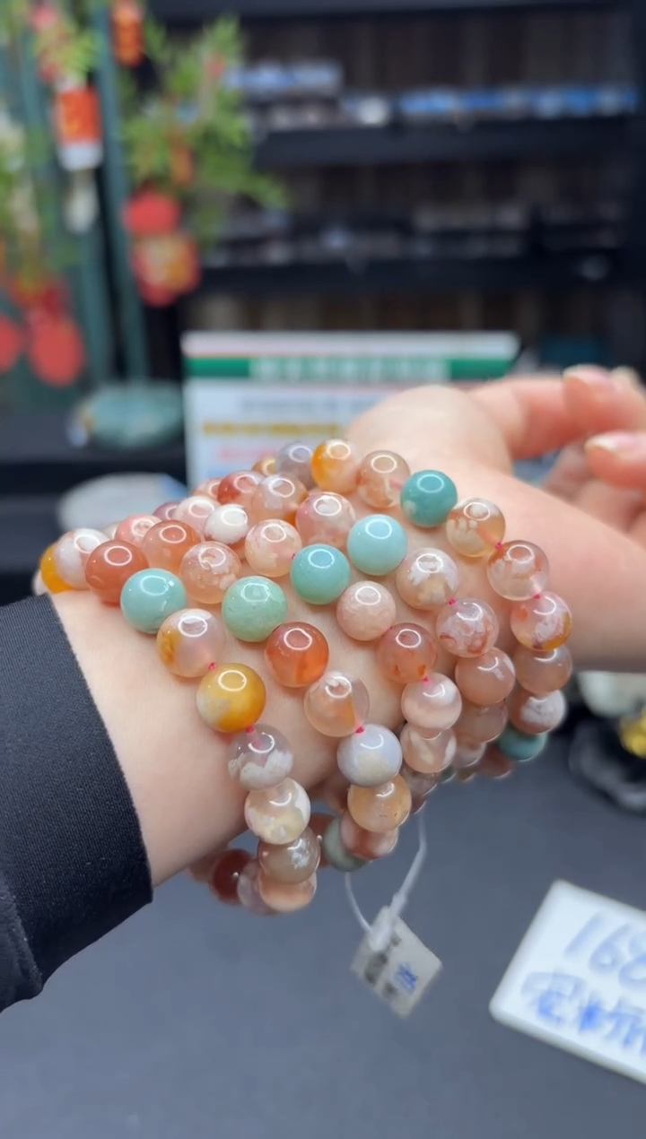 【闪购商品】石英质玉手链未镶嵌108多样性发其一