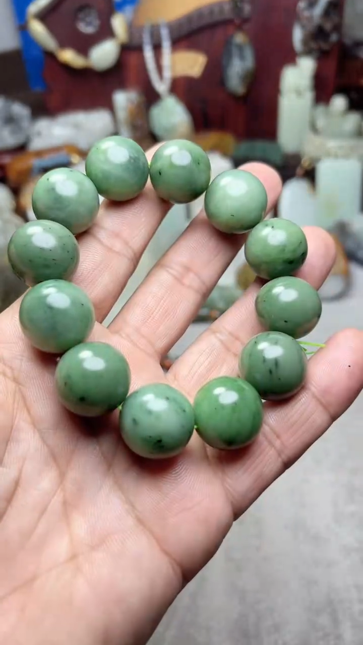 【闪购商品】和田玉把件未镶嵌-2.0