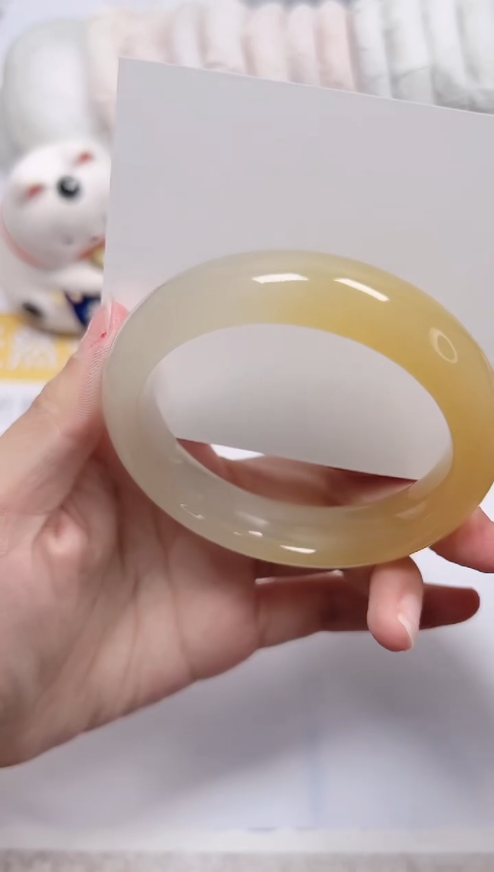 石英质玉手镯未镶嵌a338-55.8