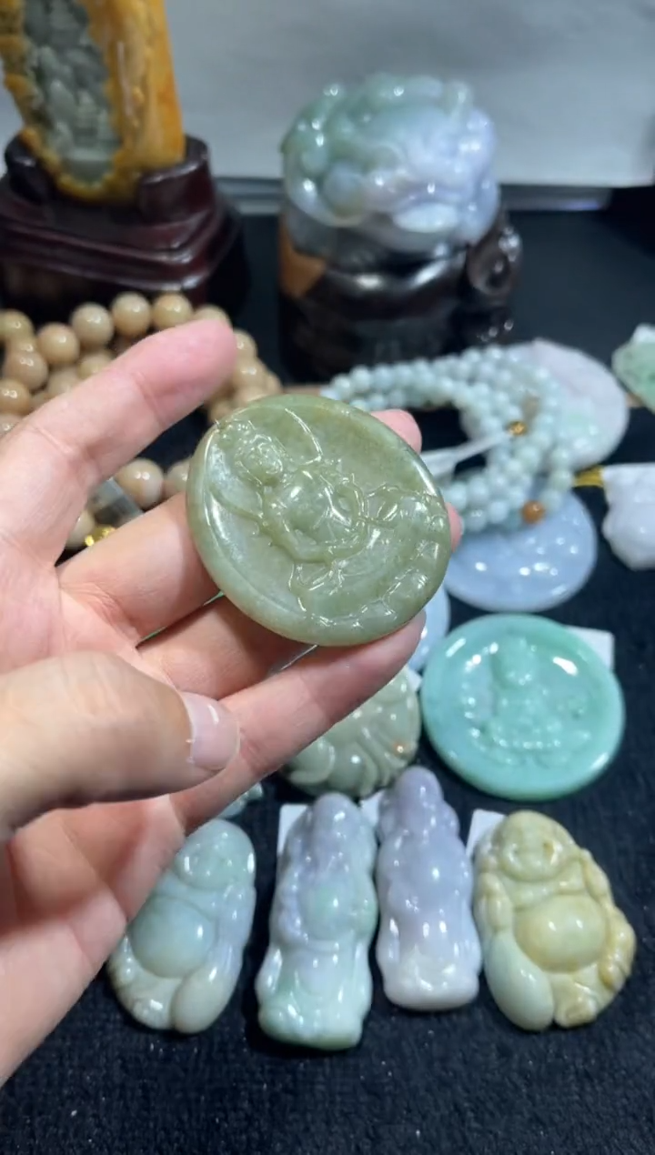 【闪购商品】翡翠颈饰未镶嵌00019744