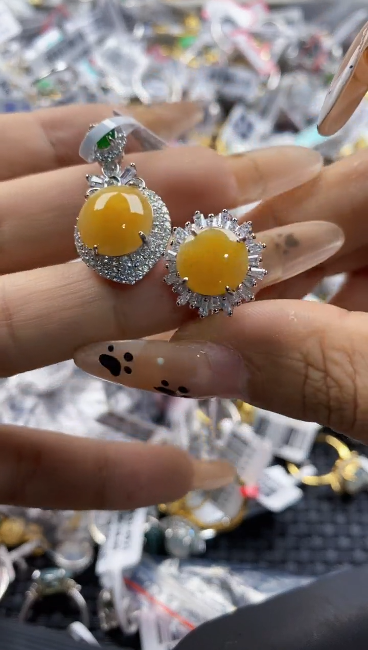 翡翠戒指银S925镶嵌777777   7