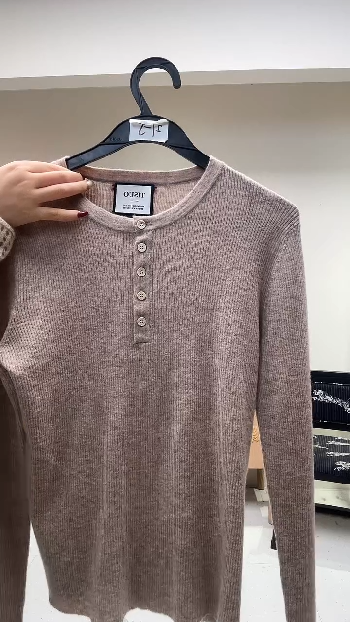 燕麦色亨利领羊毛上衣