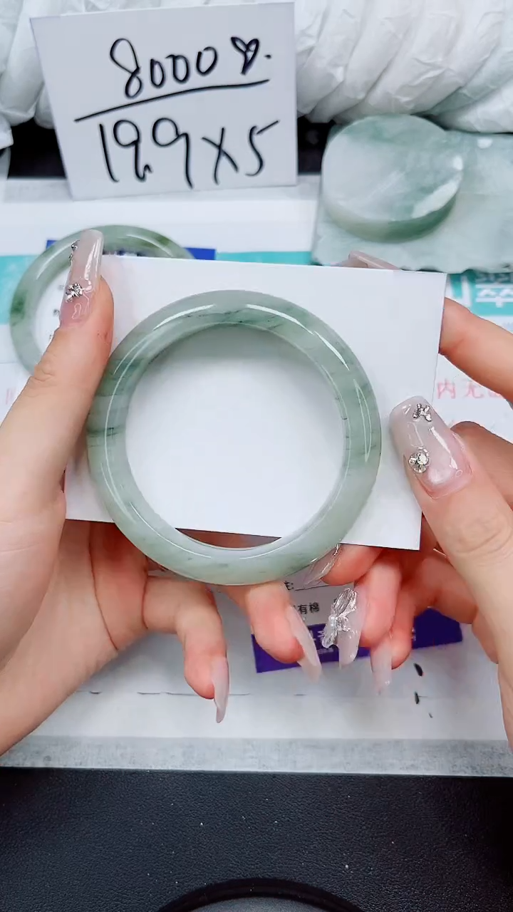 【闪购商品】石英质玉手镯未镶嵌A52-55`56`57`