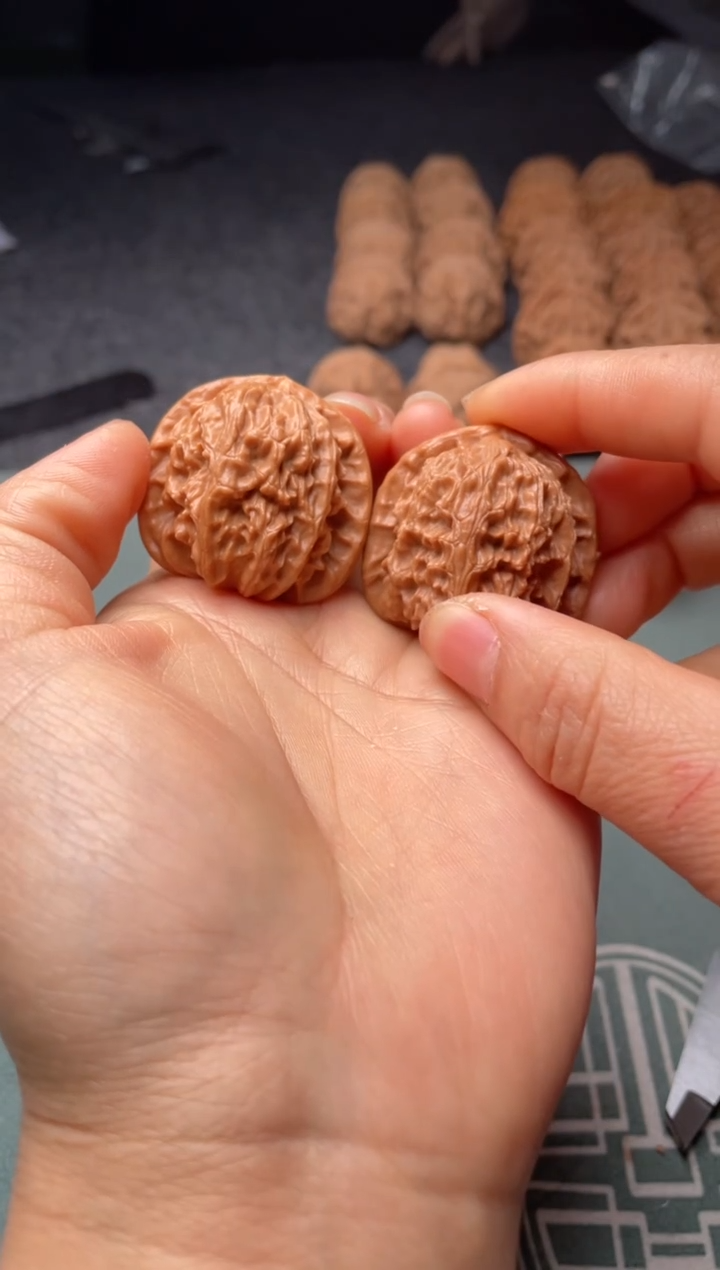 把件文玩核桃w7  白狮子   36尺