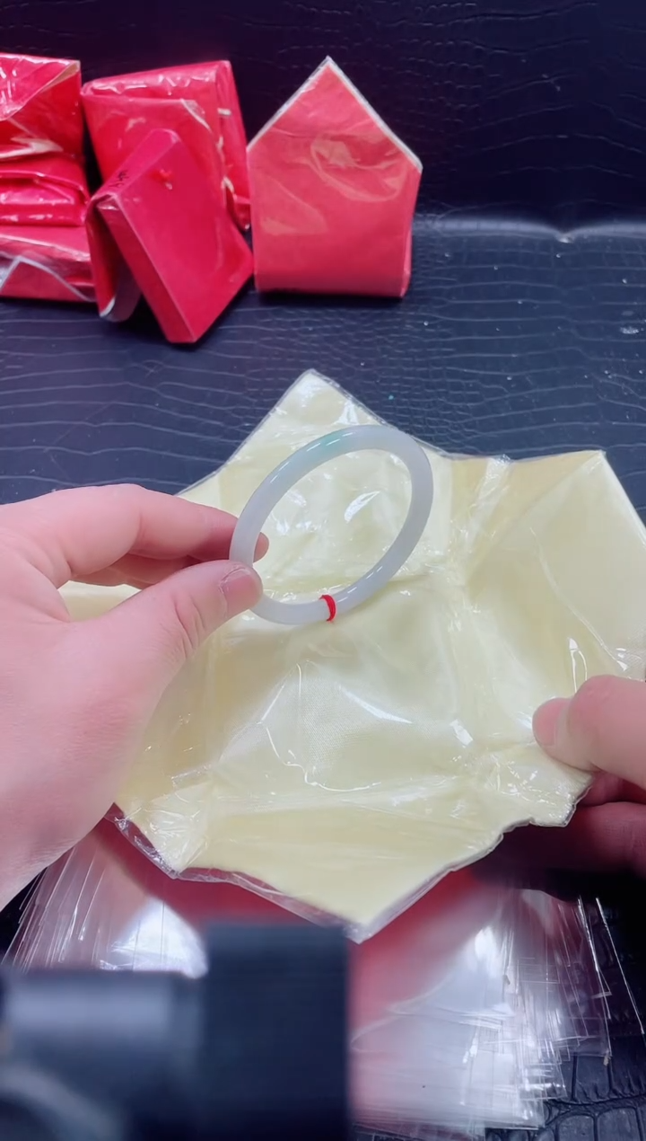 非金属无小哥 206号手镯 58.9圈口