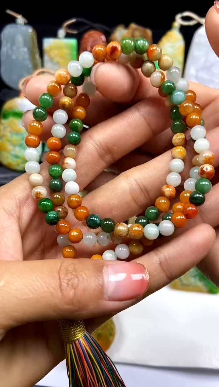 【闪购商品】翡翠颈饰未镶嵌翡翠A货