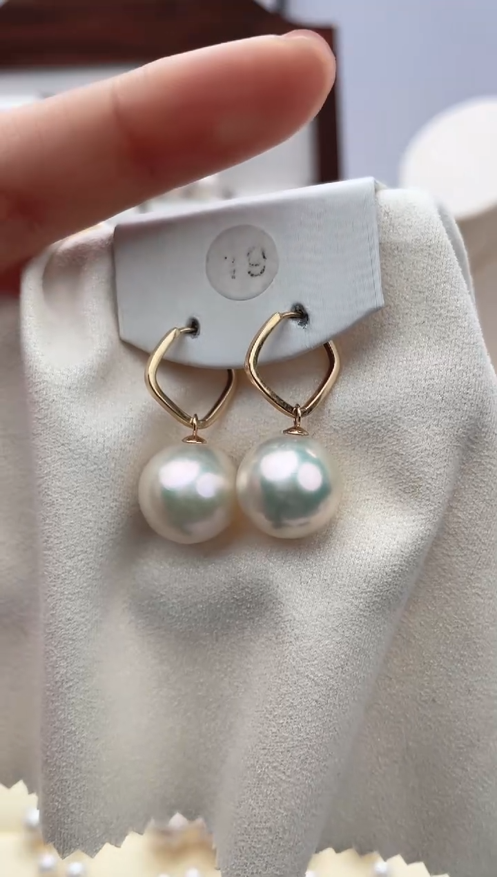 【闪购商品】淡水珍珠耳饰18K金镶嵌1