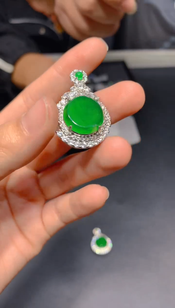 【闪购商品】定制翡翠未镶嵌115多样性发货(发其一）