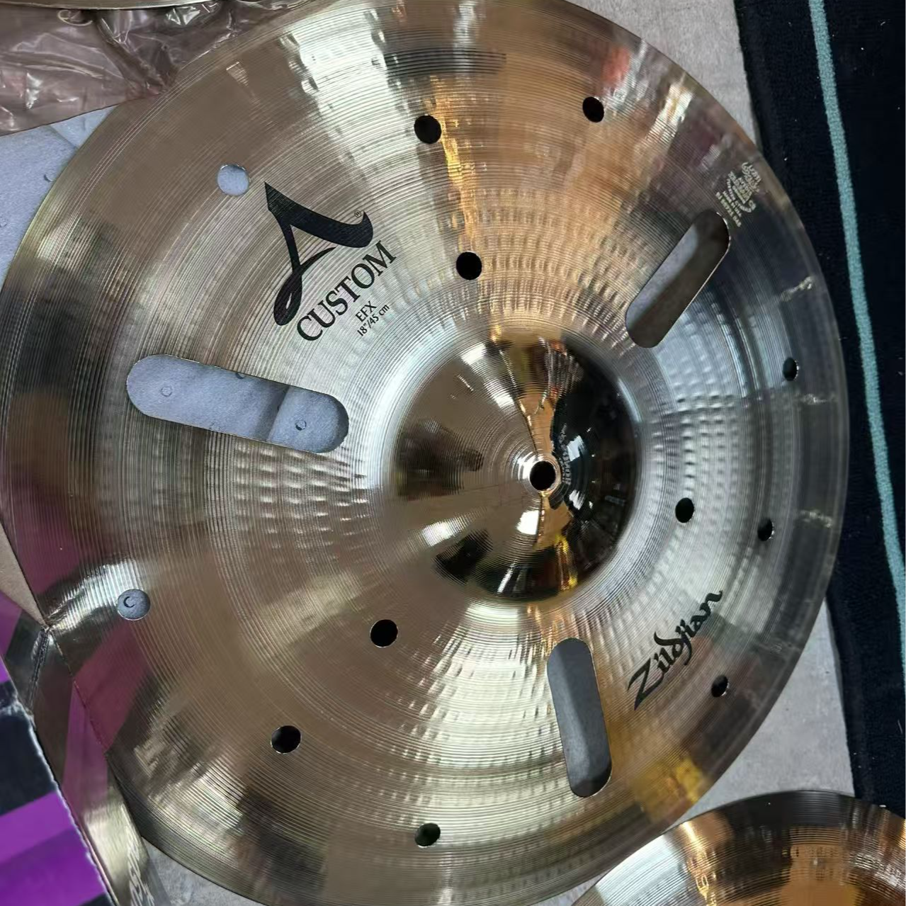 Zildjian知音a20818洞洞镲