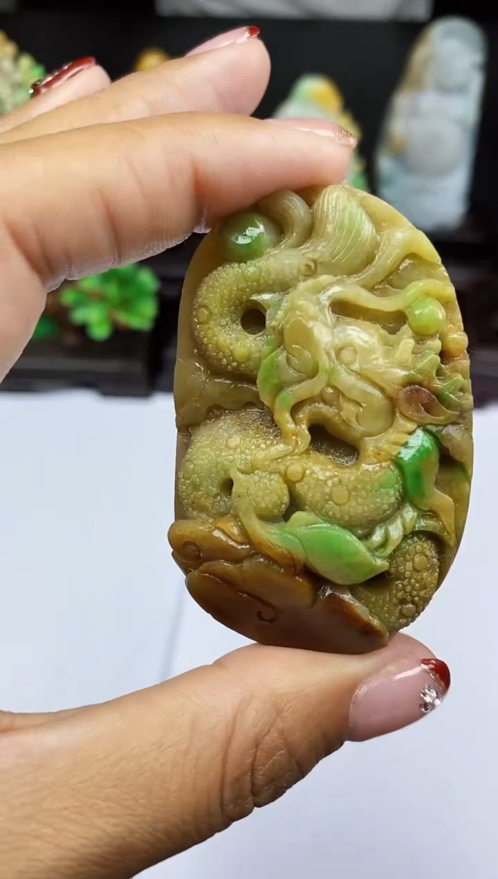 【闪购商品】翡翠颈饰未镶嵌翡翠A货