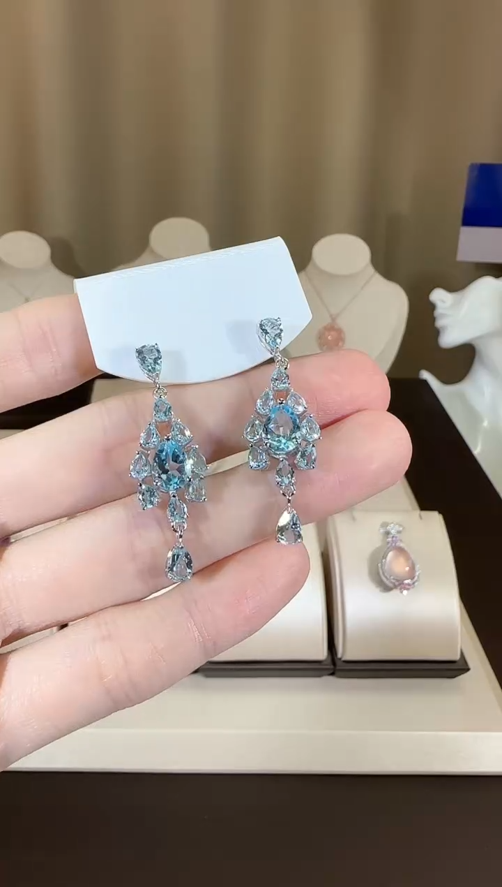 【闪购商品】托帕石耳饰银S925镶嵌耳坠设计款