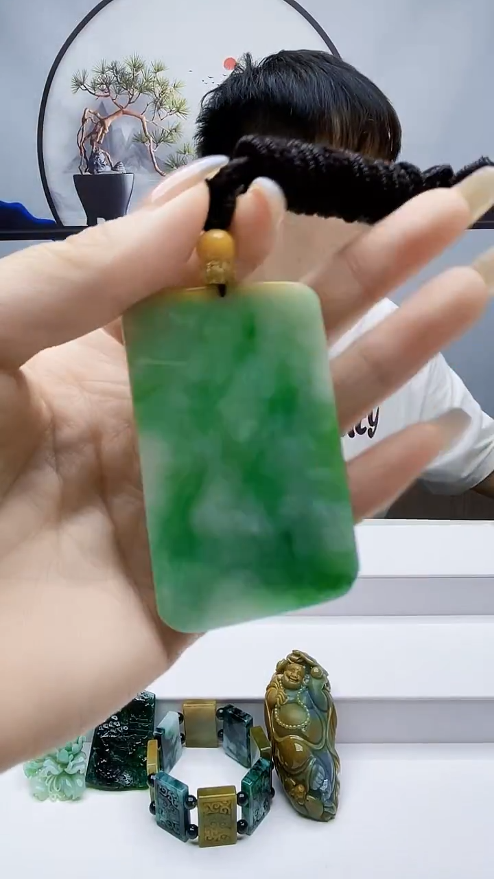 未镶嵌定制翡翠zl-毛货挂件130