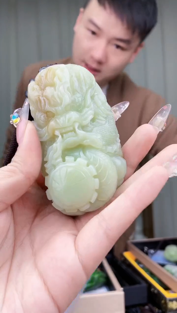 【闪购商品】和田玉挂件未镶嵌拍一发一，多样性发货！