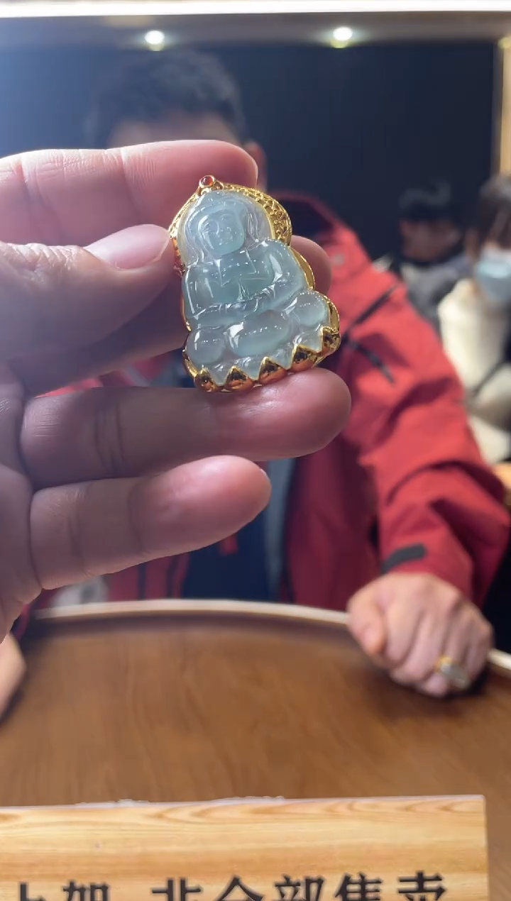 【闪购商品】翡翠颈饰18K金镶嵌     0684