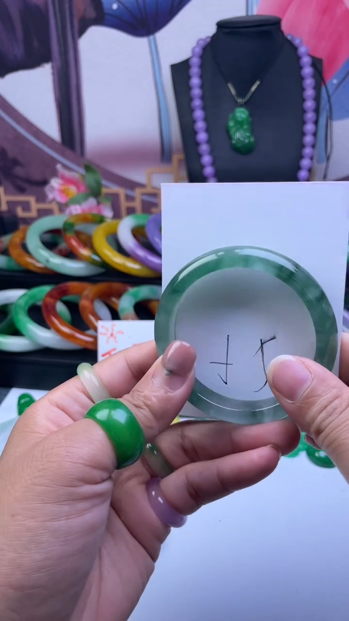 非金属仿水晶手镯