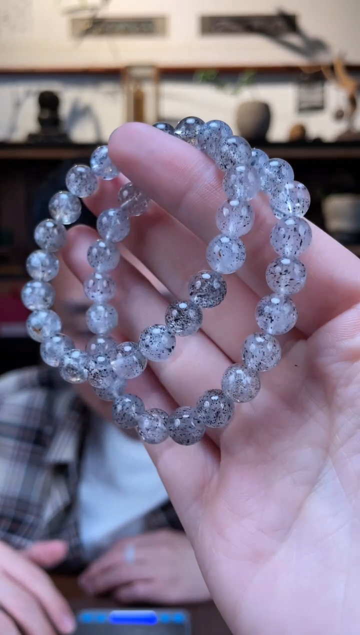 【闪购商品】石英质玉手串未镶嵌草莓晶手串ZD多样性发一