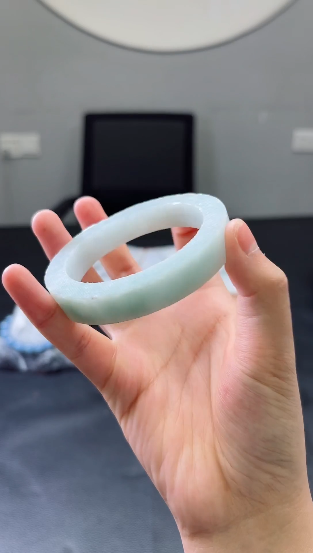 未镶嵌手镯定制翡翠手镯定制