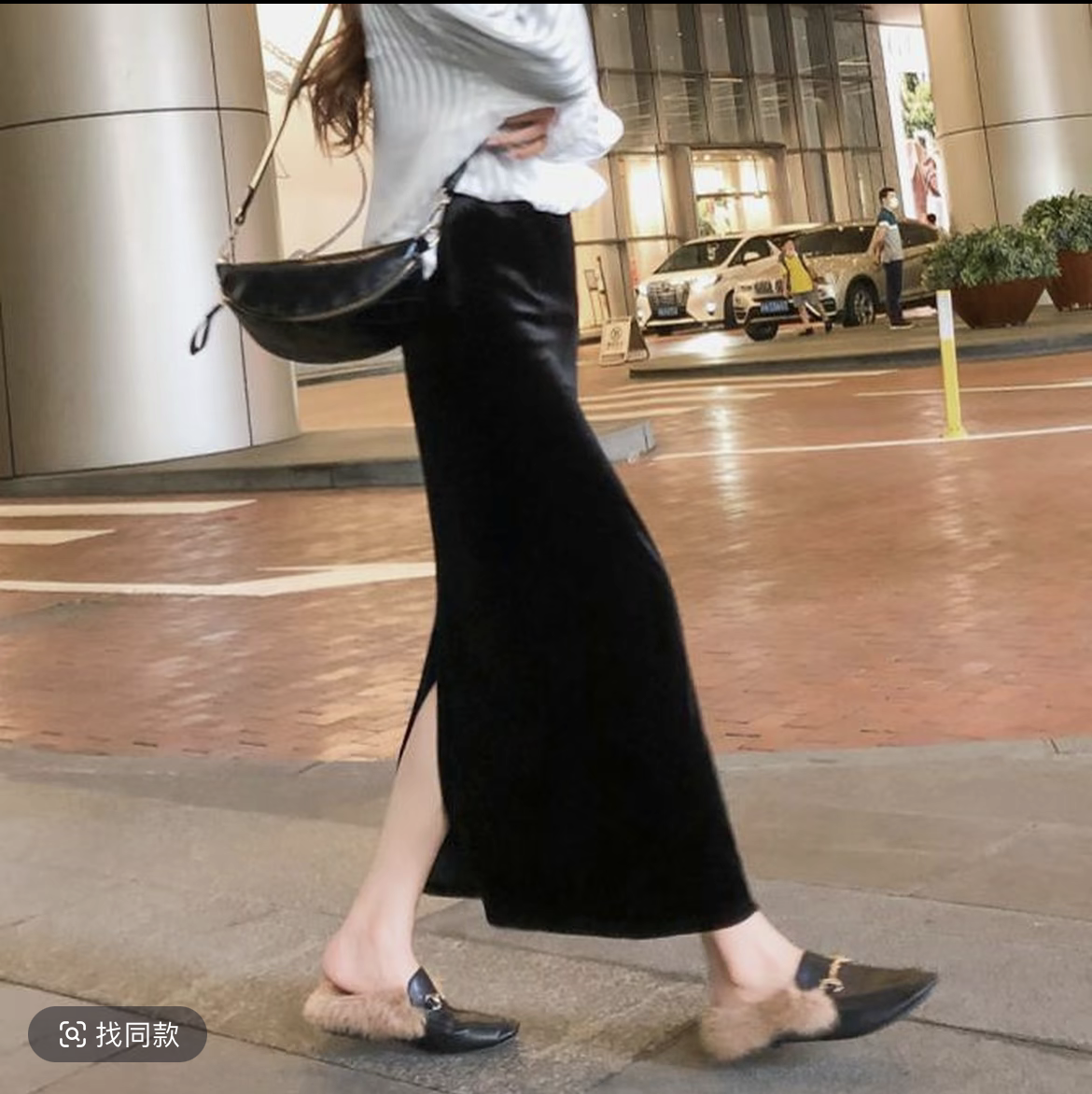 2025秋季新款时尚百搭显瘦丝绒半身裙女中长款开叉一步裙半身裙子