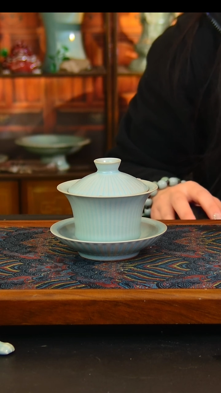 瓷片原矿汝瓷福利仿古釉盖碗，微瑕