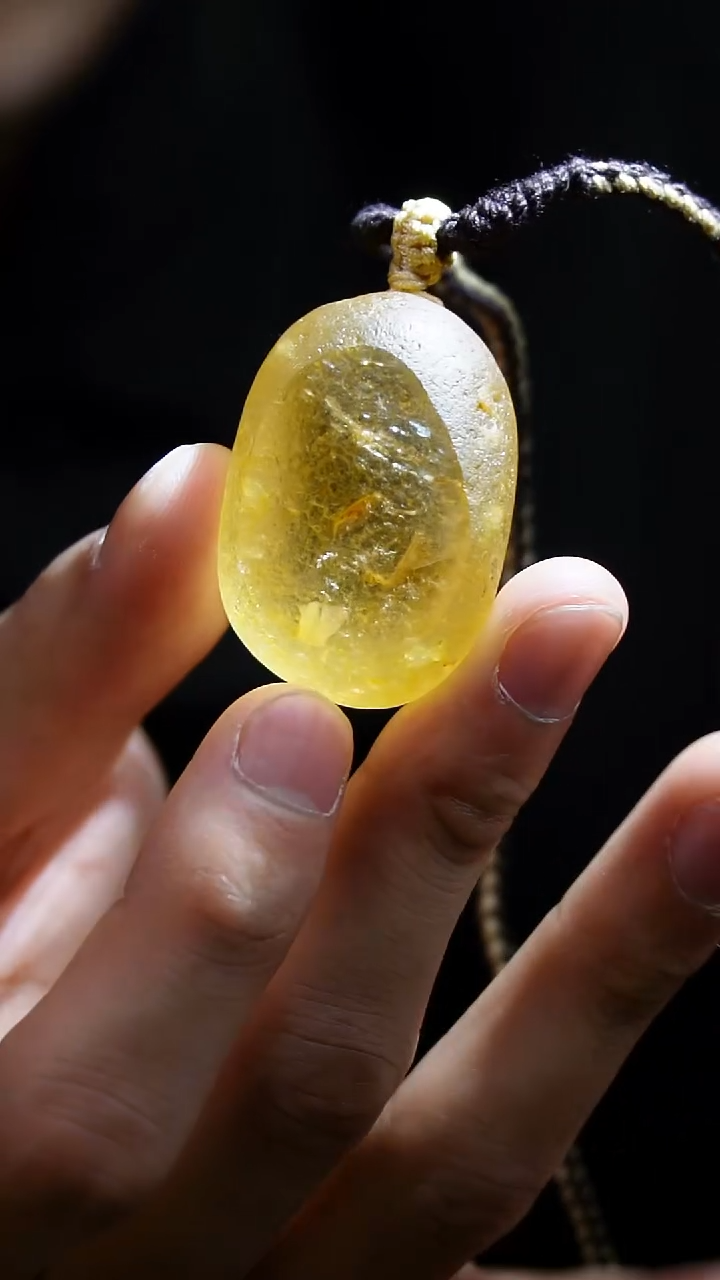 吊坠(赠链)未镶嵌水晶水晶