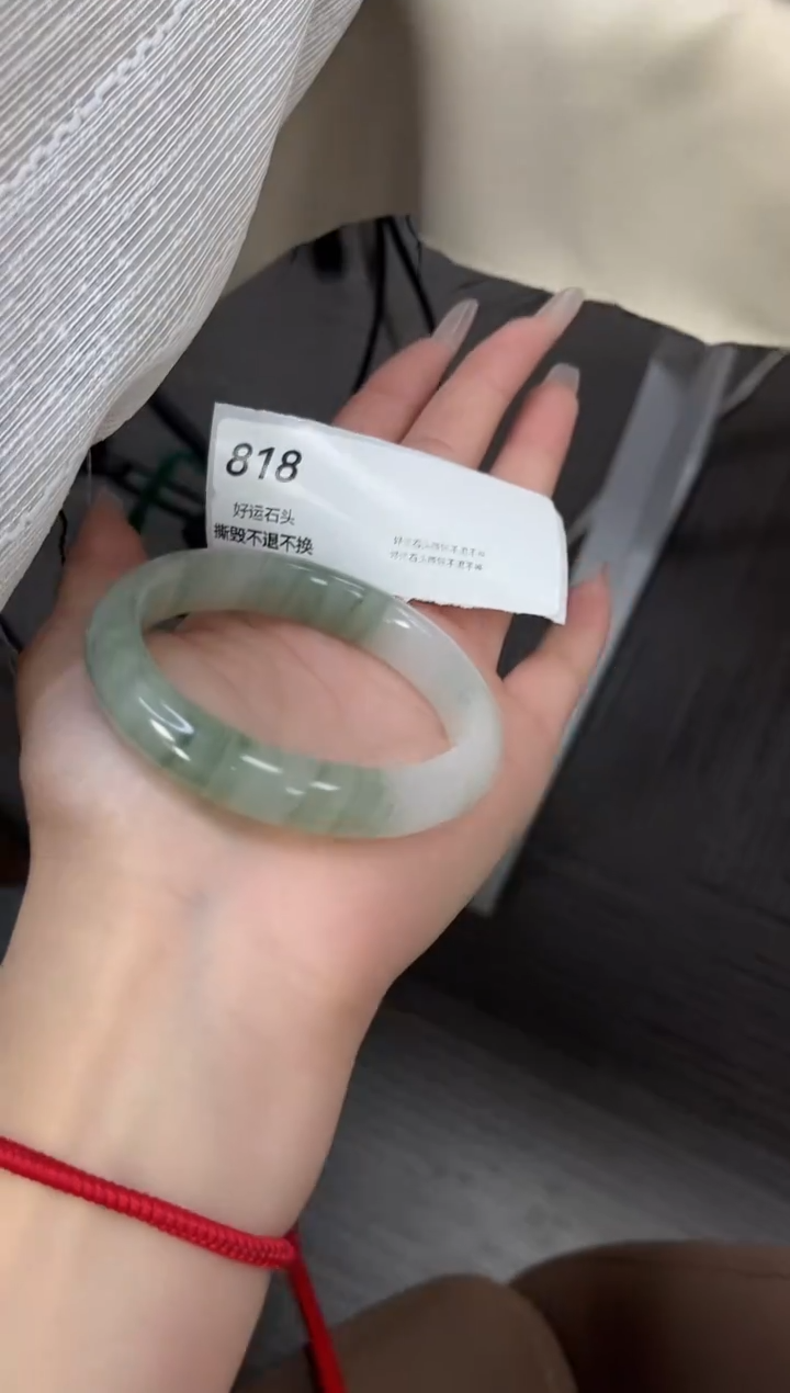 未镶嵌手镯石英质玉818