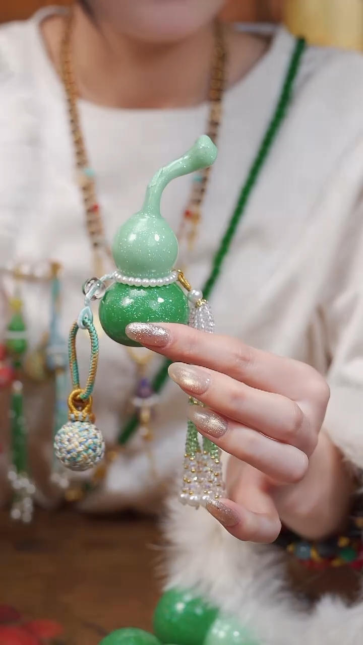 354漆艺工艺小葫芦128