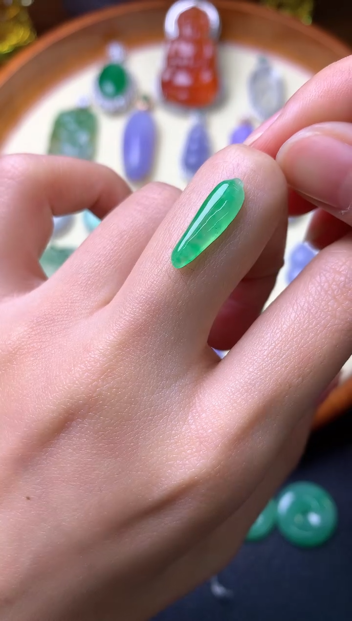 【闪购商品】定制翡翠未镶嵌裸石（镶嵌定制）